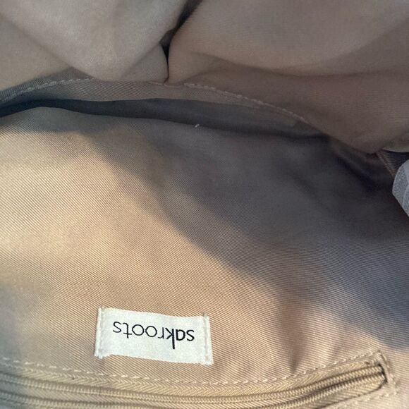 Sakroots NWOT Western/ Southwest vibe bag w/horse charms & tassels many pockets - Picture 11 of 14